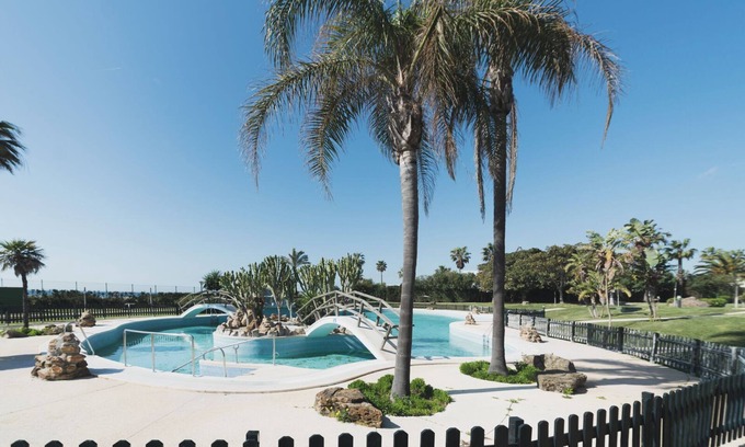 Atlanterra Apartment | Apartment Roller - on the beachfront