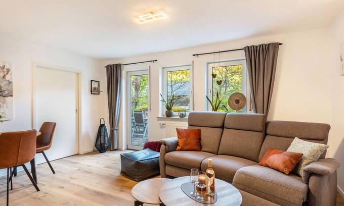 Eslohe Apartment | Apartment 'Ferienwohnung Bachlauf Eslohe' with Mountain View, Private Terrace and Wi-Fi