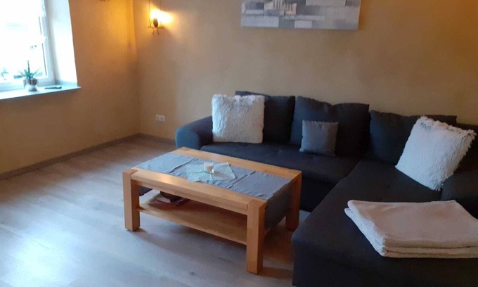 Marpingen Apartment | Apartment 'Fewo Am Eulenwald' with Wi-Fi