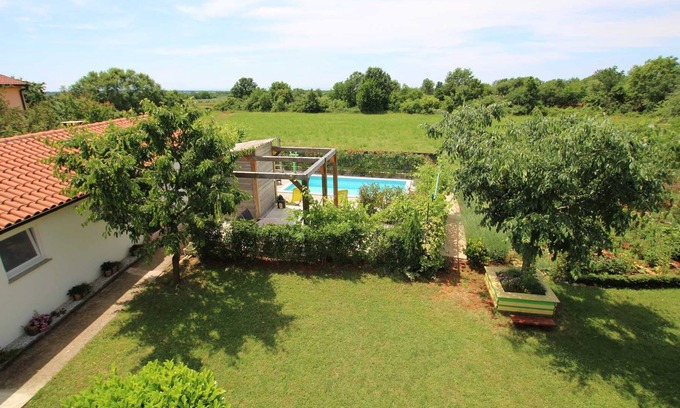 Labinci Apartment | Apartment Green Garden A2