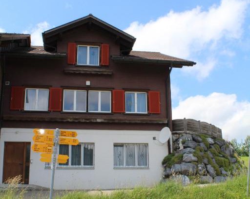 Mosnang Apartment | Apartment Hulfteggpass