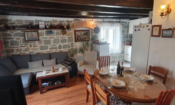 Stobrec Apartment | Apartment Igor (48471-A1) - Stobrec