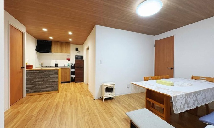 Iriya Apartment | Apartment in Asakusa: 201