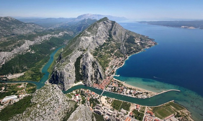 Duce Apartment | Apartment in Duće with Terrace, Air condition, WIFI, Washing machine (4166-6)