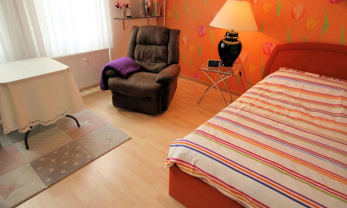 Kirchrode-Bemerode-Wulferode Apartment | Apartment in Kronsberg