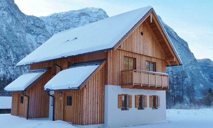 Obertraun Apartment | Apartment in Obertraun near Krippenstein Ski Area