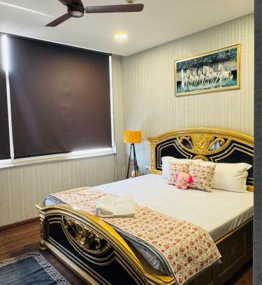 Zirakpur Bed & Breakfast | Apartment in zirakpur