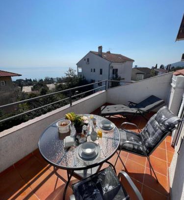 Ika Apartment | Apartment Lady Daniela mit Meerblick in Lovran