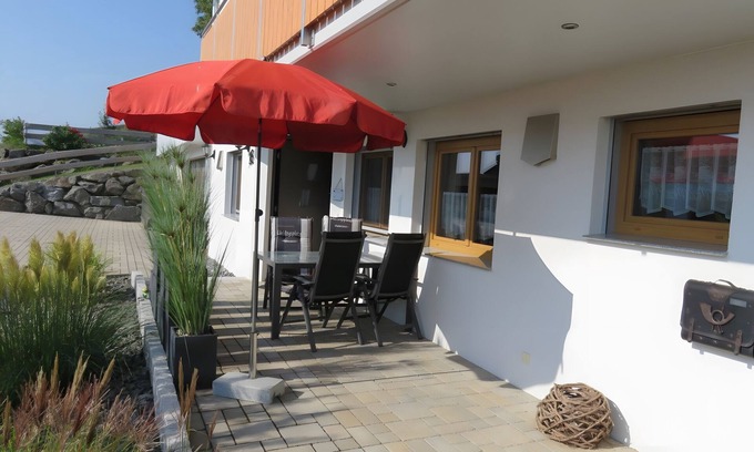 Weilheim Apartment | Apartment 'Morgensonne' with Mountain View, Private Terrace and Wi-Fi