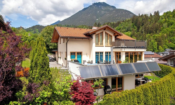 Jenbach Apartment | Apartment "Mosers am Sonnenhang" with Mountain View, Private Terrace & Wi-Fi