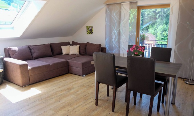 Untermunstertal Apartment | Apartment 'Mühlefelsen, Typ B' with Mountain View, Balcony and Wi-Fi