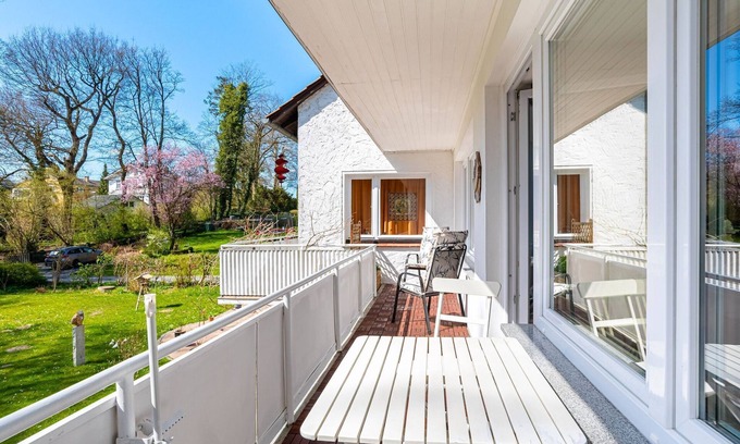 Eutin Apartment | Apartment near Baltic Sea and Fishing River