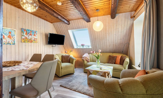 Schulp Apartment | Apartment 'Nordwind' with Private Terrace, Shared Garden and Wi-Fi