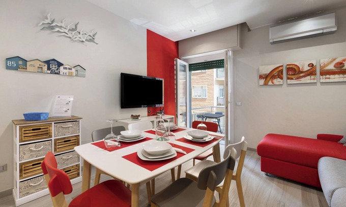 Savona Apartment | Apartment 'Perla Marina Savona' with Sea View, Wi-Fi and Air Conditioning