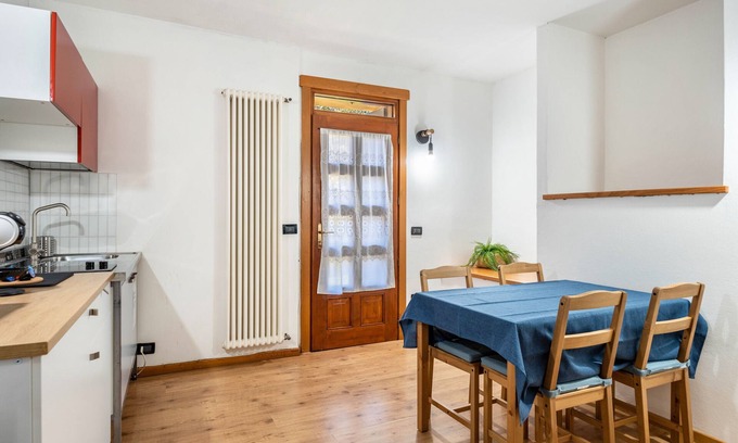 Mestriago Apartment | Apartment 'Ride Home 3' with Mountain View, Shared Garden and Wi-Fi