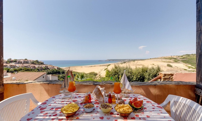 Torre dei Corsari Apartment | Apartment 'Torre dei Corsari - Dune d'Oro' with Sea View & Terrace
