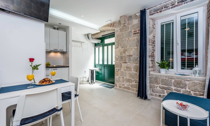 Bacvice Apartment | Apartment V.D. 1892