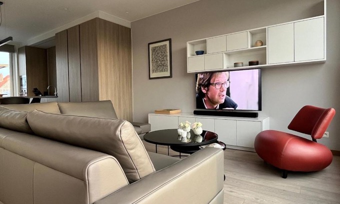 Vogelzang Apartment | Apartment with beautiful view, private parking and two large terraces