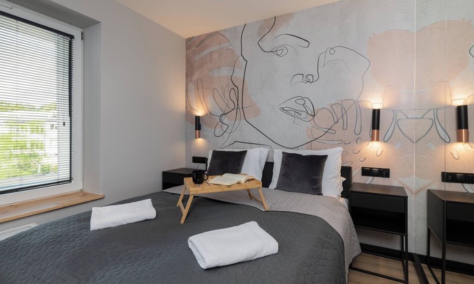Orlowo Apartment | Apartment With Jacuzzi by Renters