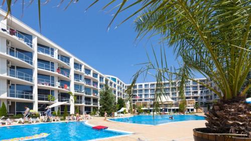 Sarafovo Apartment | Apartment with Pool in Atlantis Resort