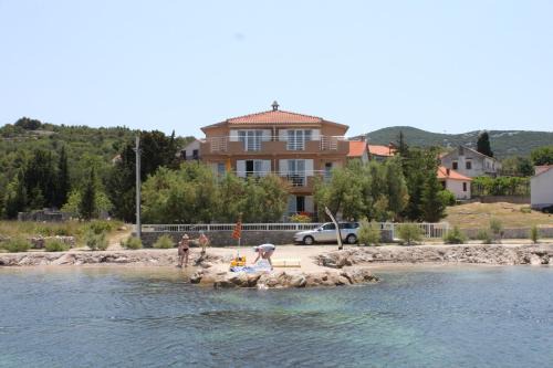 Banj Apartment | Apartments by the sea Banj, Pasman - 8206