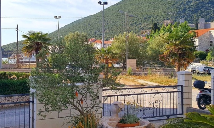 Mali Ston Apartment | Apartments Damir, (14142), Mali Ston, hr