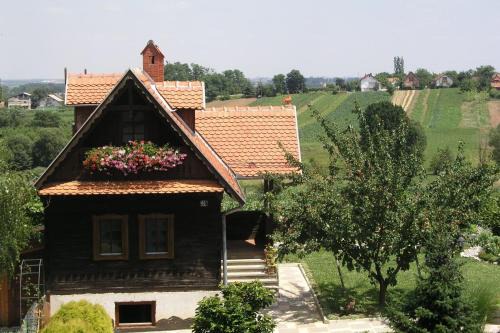 Marusevec Apartment | Apartments with parking space Marusevec, Zagorje - 23936