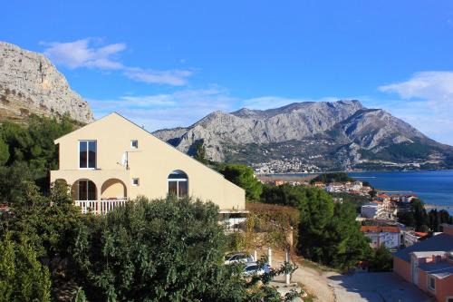 Duce Apartment | Apartments with parking space Duce, Omis - 4663