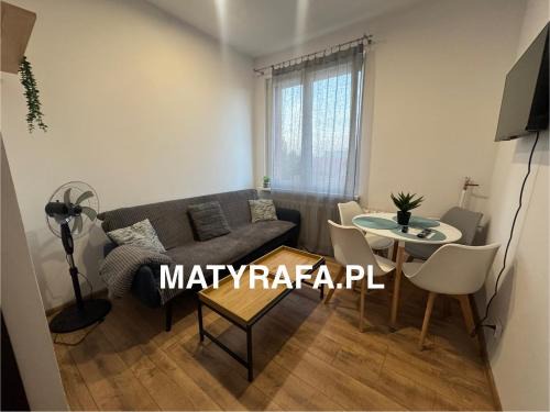 Tarnowskie Gory Apartment | ApartmentsByMatyrafa-IX