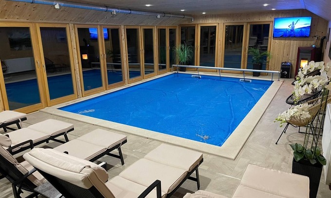 Brod Moravice Apartment | App DAVID- heated pool for you