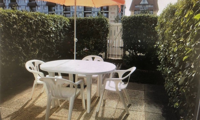 Cabourg Apartment | App RDC Jardinet, 4pers, 2ch Cabine, Piscine, Tennis