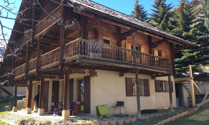 Molines-en-Queyras Apartment | Appart 3 ch 6 Pers comfortable 3 * in the cottage Laget