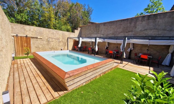 Saint-Chinian Apartment | Appart Hôtel Du Grand Soleil