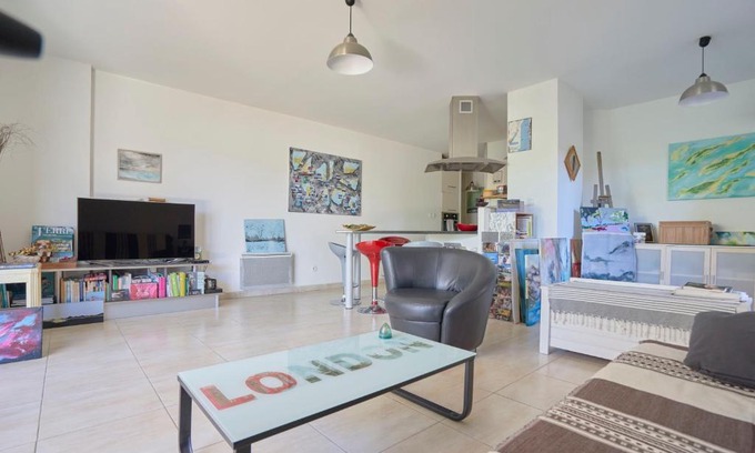 La Ciotat Apartment | Appart T3 bord de mer Luxe