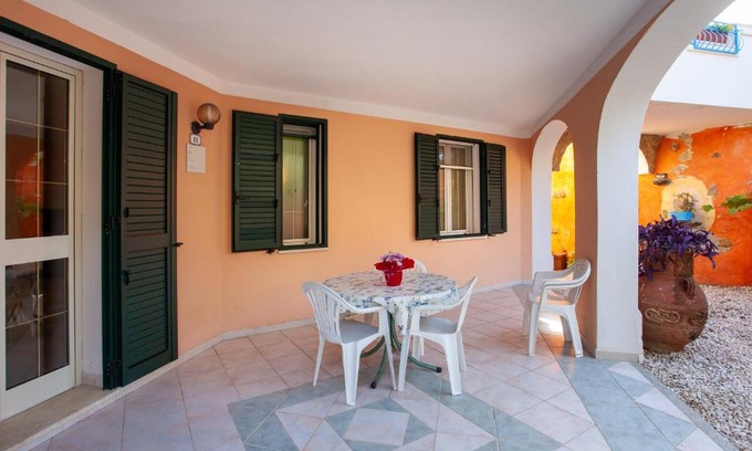 Sos Alinos Apartment | Appartamento Alloro