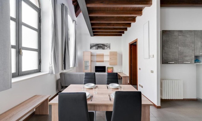 Aggregazione Rionale 1 Apartment | Appartamento La Quercia - Affitti Brevi Italia