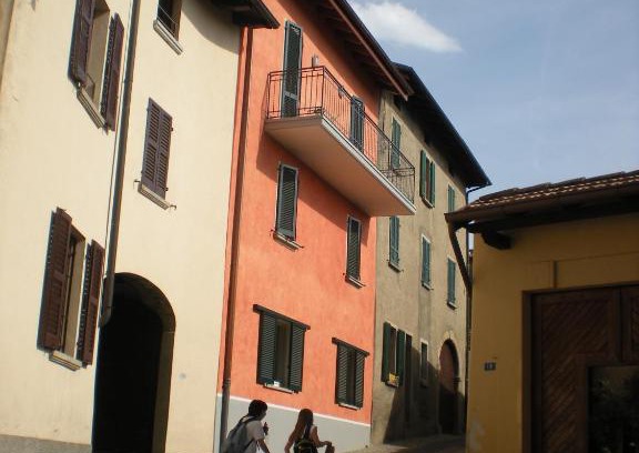 Coldrerio Apartment | Appartamento TieMi