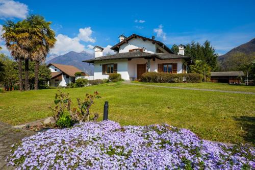 Colico Piano Apartment | Appartamento Vela