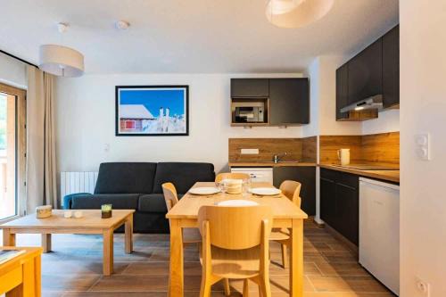 Les Claux Hotel | Appartement 2 Pièces 6 Personnes MAE-3933