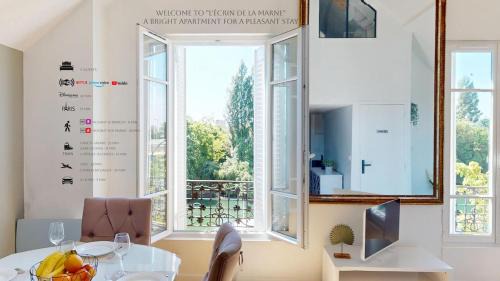 Le Port sous la Lune Apartment | Appartement 3 pièces proche Paris & Disney