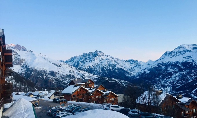 Puy-Saint-Vincent Apartment | Appartement 6 Couchages Pieds des Pistes, vue Vallée Puy Saint Vincent