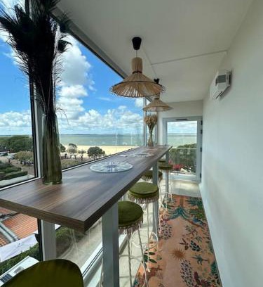 Arcachon Apartment | Appartement Claire front de mer superbe vue Bassin