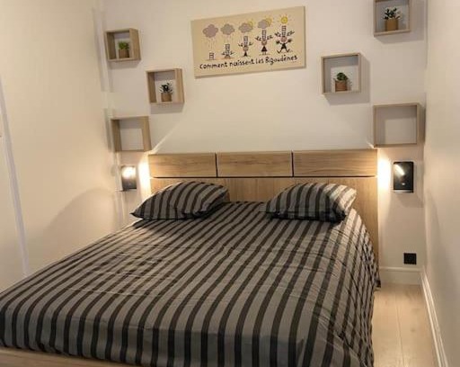 Perros-Guirec Apartment | Appartement cosy avec jardin en centre-ville