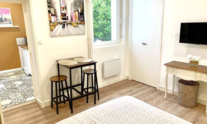 Lorient Apartment | Appartement Cosy Entre la Gare et L'hypercentre - au Calme