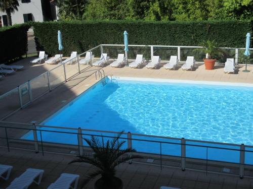 Ciboure Apartment | Appartement Golf et Nivelle avec piscine et parking