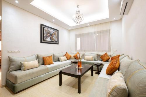 Saada Apartment | Appartement Moyen Standing Piscine, Parking & Wifi