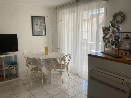 Les Halles - Valliere Apartment | Appartement proche des halles