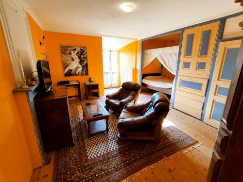 Montegut Bed & Breakfast | Appartement Rustique dans le Château Montégut