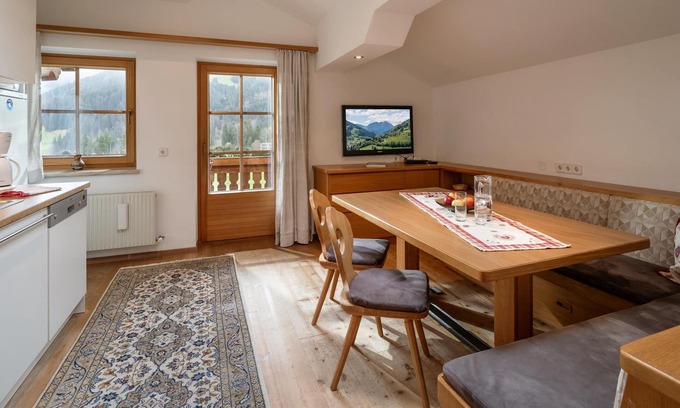 Auffach Apartment | Appartement " Sonnenröslein " - Haus Rosenheim