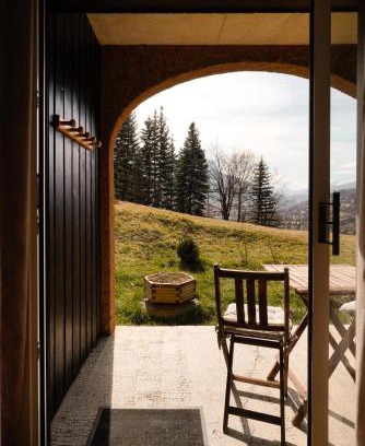 Briancon Apartment | Appartement très calme 2 chambres avec parking et jardin privé sur les hauteurs de Briançon